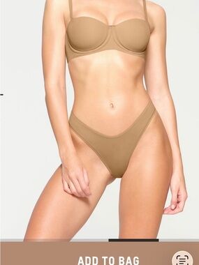 SKIMS Strapless Bra - Tan size 38D.